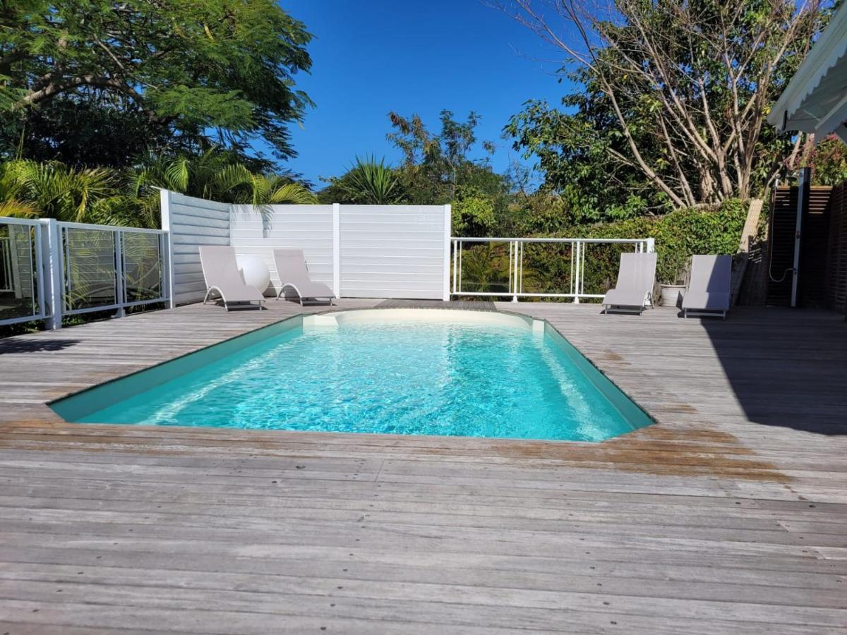 Villa Ste Marthe Avec Piscine, Grande Terrasse, Jardin Intime Et Citerne D'Eau Saint-Francois (Grande-Terre) Exterior foto