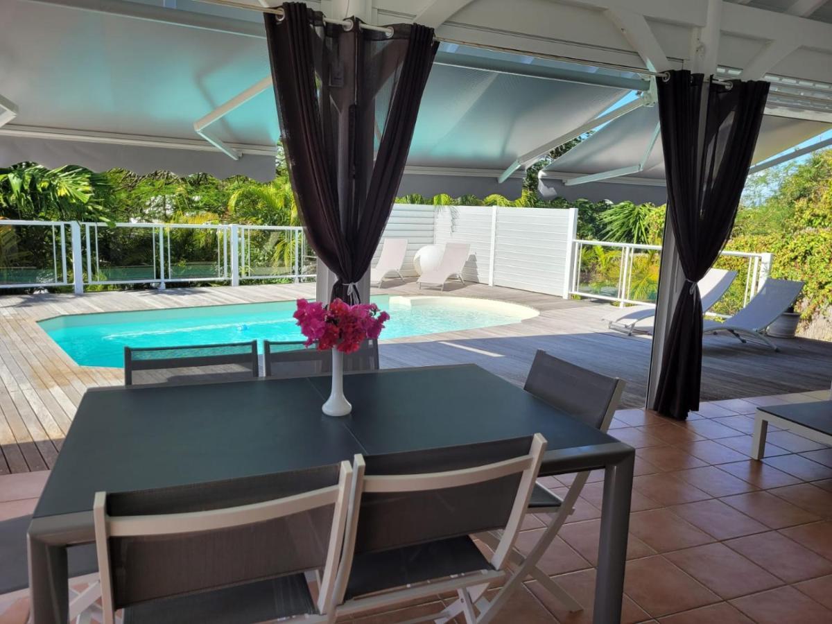 Villa Ste Marthe Avec Piscine, Grande Terrasse, Jardin Intime Et Citerne D'Eau Saint-Francois (Grande-Terre) Exterior foto